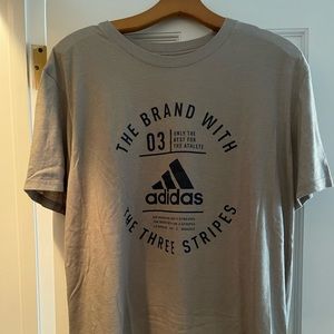 Adidas mens t-shirt size XL